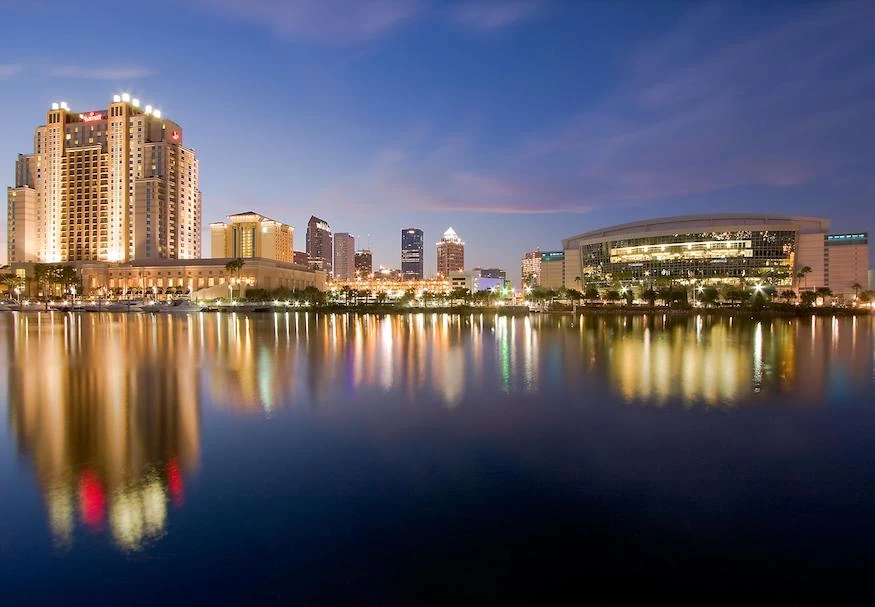 Tampa skyline at dusk.
Keywords: Tampa